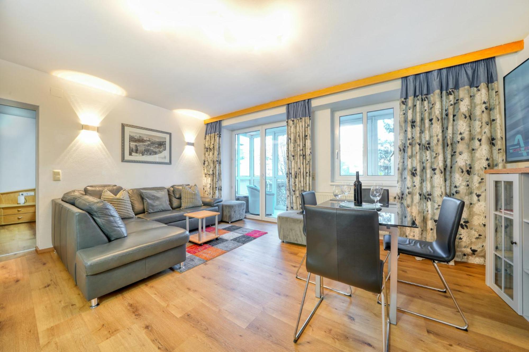 Apartment Tini - By Alpen Apartments Zell am See Exterior photo